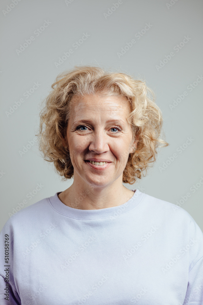 Woman portrait studio Woman portrait studio