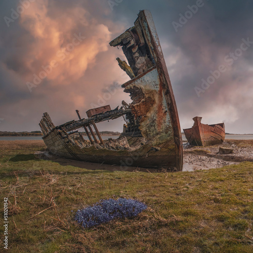 Obraz na plátně wreck of fishing boat
