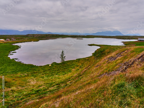 Paisajes verdes de Islandia del norte