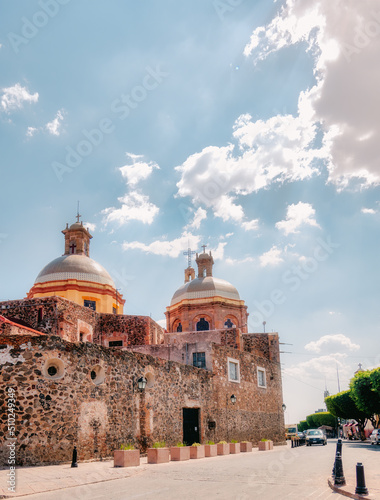 Premium photo of the temple of the cross, queretaro, mexico