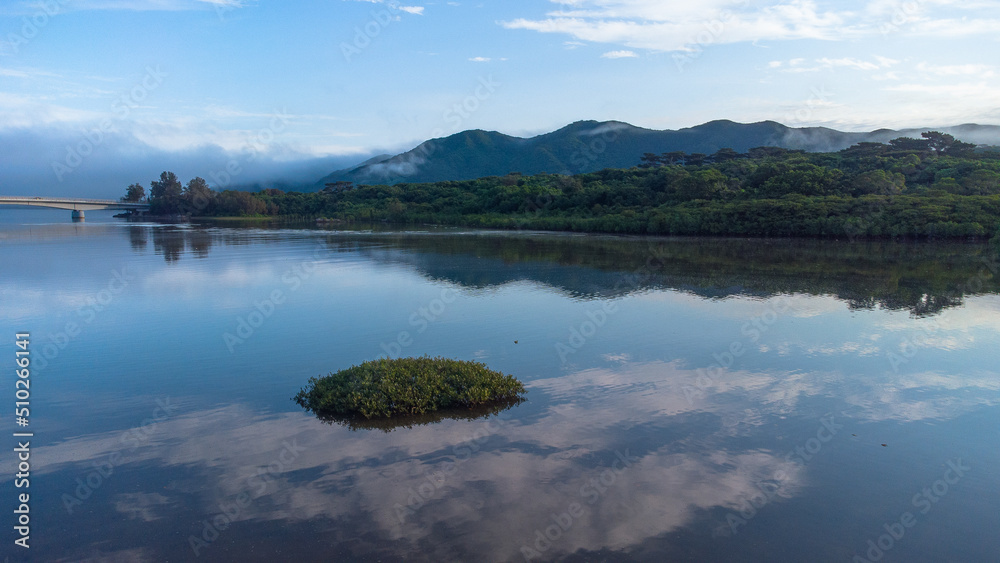 Fototapeta premium 【空撮】石垣島 名蔵アンパル