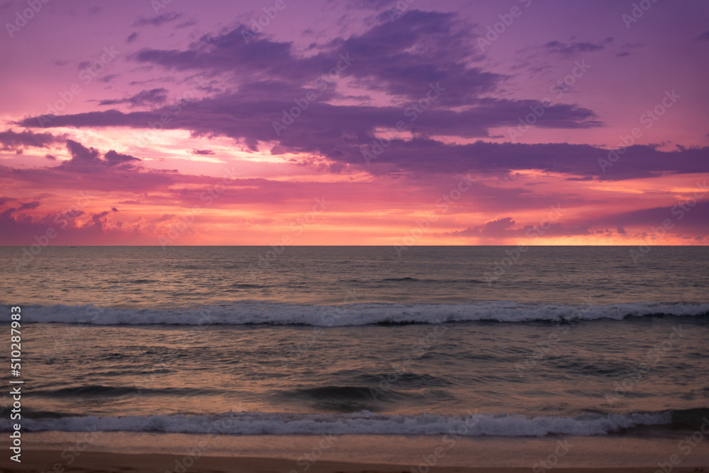 Fototapeta premium Sunset View Horizon Sri Lanka Jungle Beach