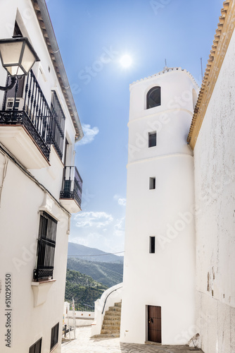 The Clock Tower of Zahara de la Sierra dates from the 16th century. Attached to the previous one, it appears as the only remnant of the old Hermitage with a square floor plan and rounded corners.