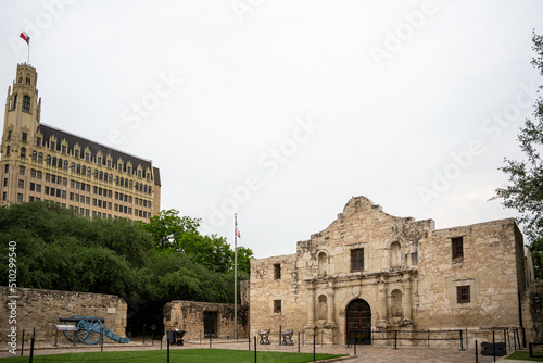 Schilderij op canvas The Alamo, USA historic building in San Antonio
