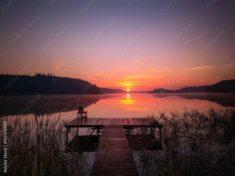 sunrise over the lake - obrazy, fototapety, plakaty 
