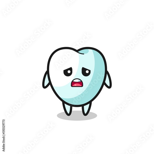 disappointed expression of the tooth cartoon