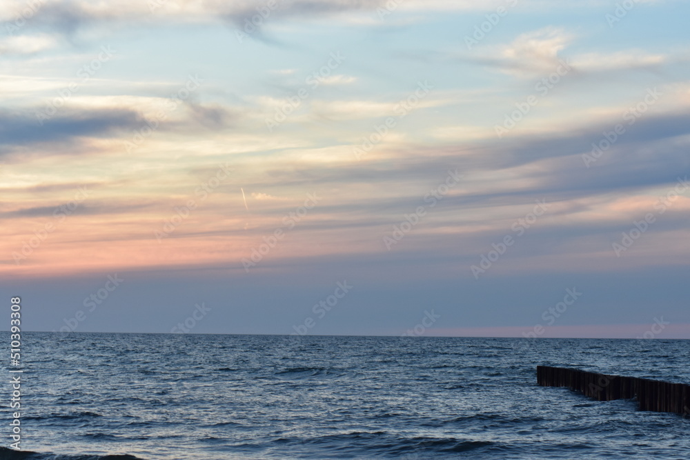 Ostsee - Polen - Möven - Wasser - Strand Ostsee - Polen - Möven - Wasser - Strand