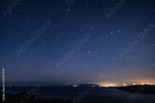宮崎県都井岬から見た星空と海
