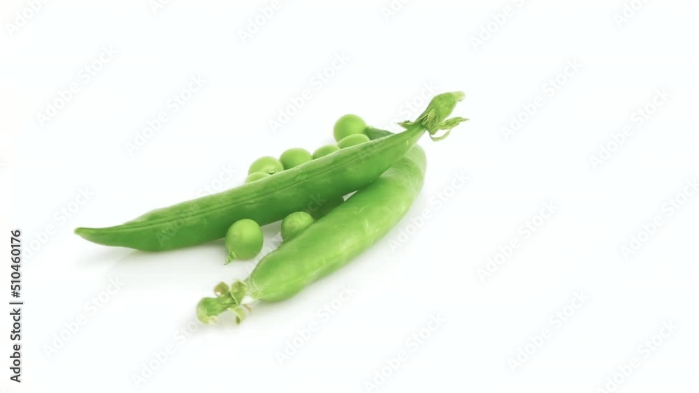 peas isolated on white background peas isolated on white background