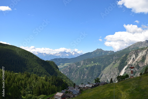 Fototapeta Naklejka Na Ścianę i Meble -  Valle d'Aosta Chamois Lago di Lod