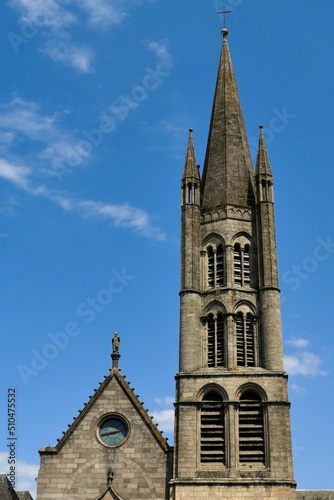  le clocher de l’église Saint-Pierre-du-Queyroix à Limoges © rysan34