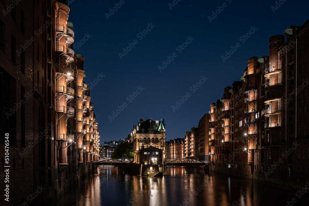 Wasserschloss Hamburg Hafen