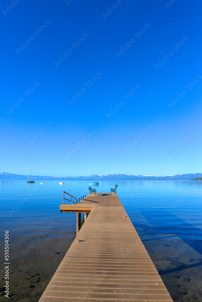 Fototapeta premium North Lake Tahoe from a Dock
