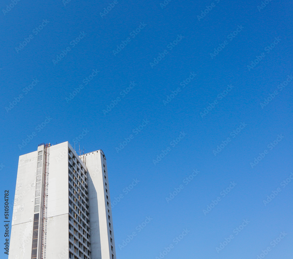 a building with a clear sky background a building with a clear sky background