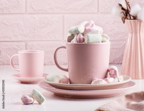 Marshmallows in pink mug
