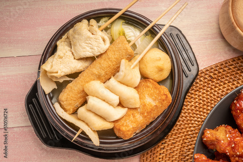 Tableau sur toile Eomukguk or Korean fish cake soup, Odeng or Korean brothy  Soup served with a variety of fish cakes