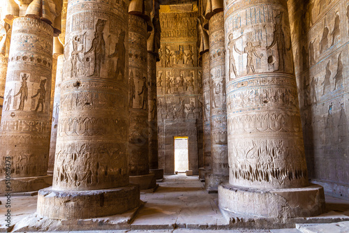 Obraz na plátně Dendera temple in Luxor, Egypt