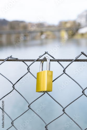 Wallpaper Mural Padlock on the river bridge Torontodigital.ca