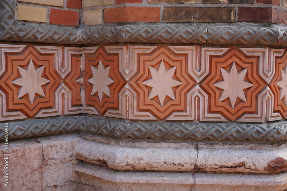 Maurische Ornamente an der Großen Synagoge in Budapest