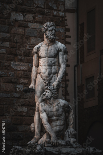 Esculturas de David y Perseo en Piazza della signoria Florencia © Victor
