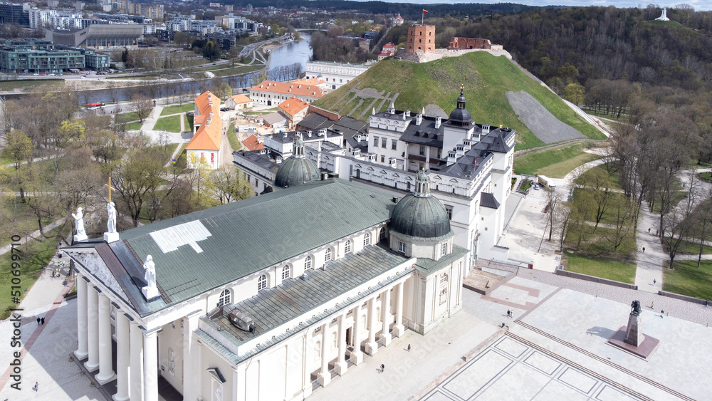 Fototapeta premium Arial view for Vilnius cathedral with Gedimino tower and Palace of Lithuanias Kings