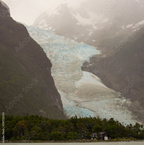 Chile Lago Grey Torres del Paine Puerto Natales