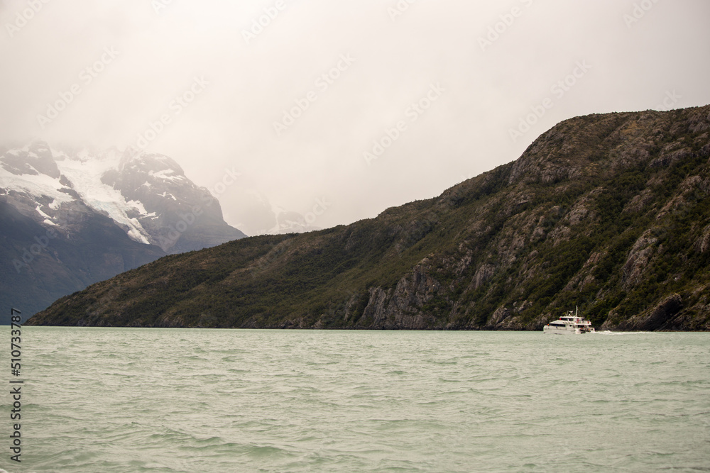 Chile
Lago Grey
Torres del Paine
Puerto Natales