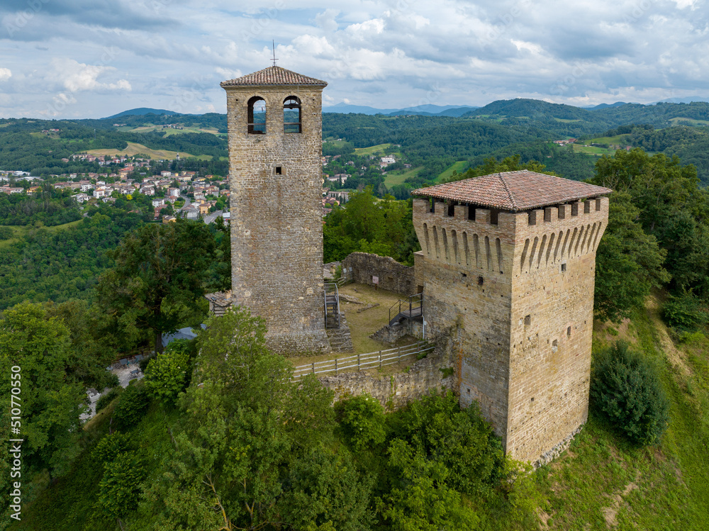 CASTELLO DI SARZANO