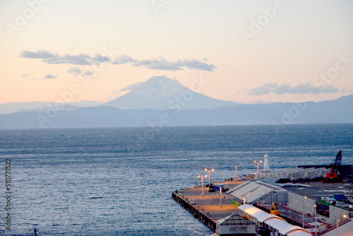 富士山の見える港