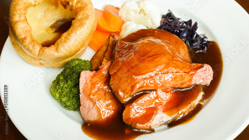 tradition roast lunch