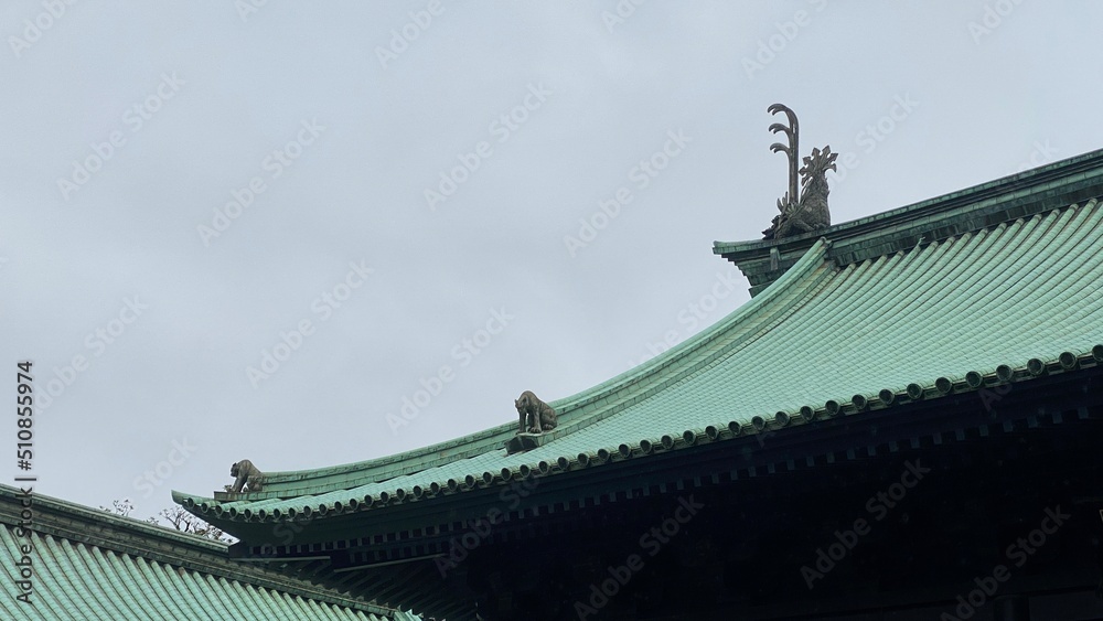 Architectural details of the rooftop “Yushima Seido”, a Japanese shrine once flourished as Confucius temple, popular for praying success for universities and high school exams. photos taken 2022/6/14 Architectural details of the rooftop “Yushima Seido”, a Japanese shrine once flourished as Confucius temple, popular for praying success for universities and high school exams. photos taken 2022/6/14