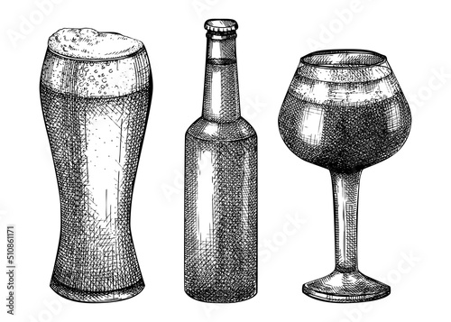 Sketched beer illustration set. Vector sketches of the popular alcoholic drink bowls isolated on white background. Vintage drawing of beer glasses and bottle for pub, bar, or restaurant menu design.