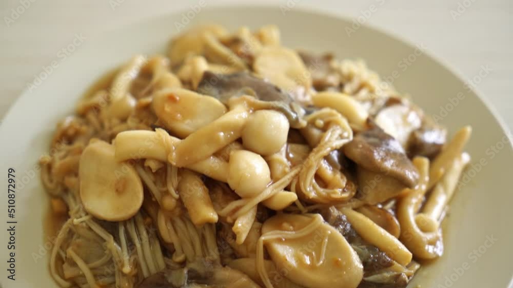 Stir fried mixed mushroom with oyster sauce - Healthy food style Stir fried mixed mushroom with oyster sauce - Healthy food style