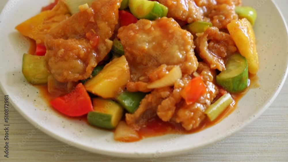 Stir fried sweet and sour sauce with pork and vegetable Stir fried sweet and sour sauce with pork and vegetable