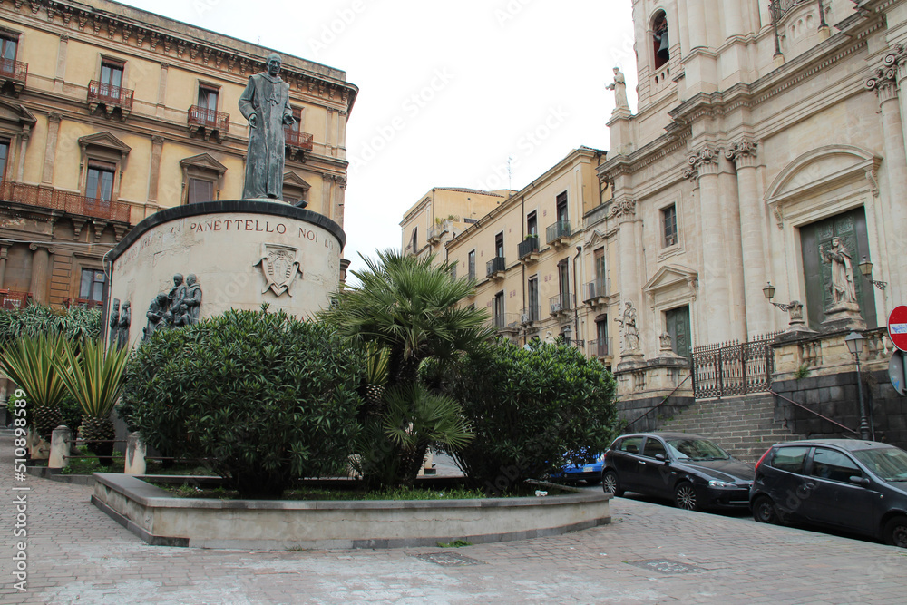 cardinal Dusmet monument and church (st francis d'assisi) in catania in sicily (italy)