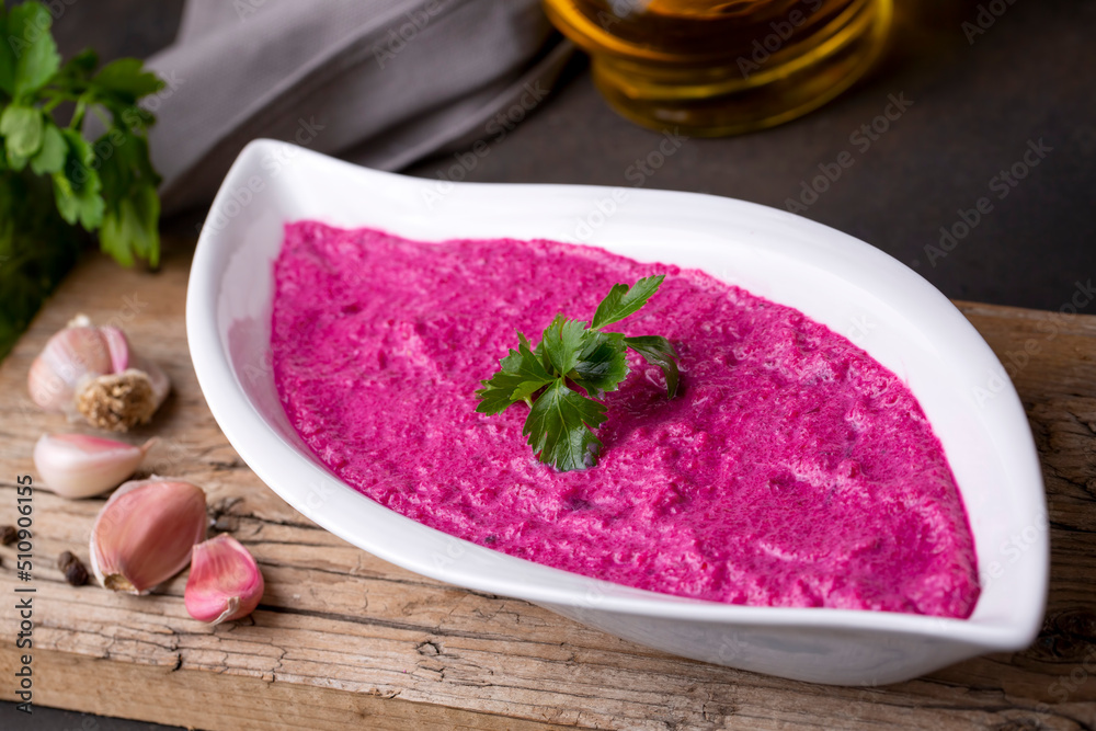 Traditional Turkish cuisine; Beetroot appetizer, pink sultan, beet paste (Turkish name; Pembe Sultan) Traditional Turkish cuisine; Beetroot appetizer, pink sultan, beet paste (Turkish name; Pembe Sultan)