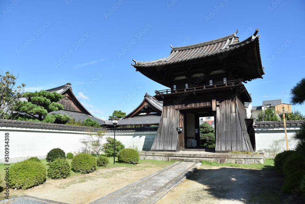 萬寿禅寺　鐘楼門　京都市東山区