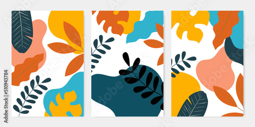 Set of banners, advertising posters, wall posters. For websites. Summer design, tropical leaves. Vector hand drawing. Template. Modern design.