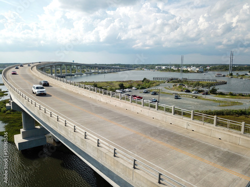 Canvastavla High-Angle View of the Modern Surf City Bridge Connecting Mainland North Carolin