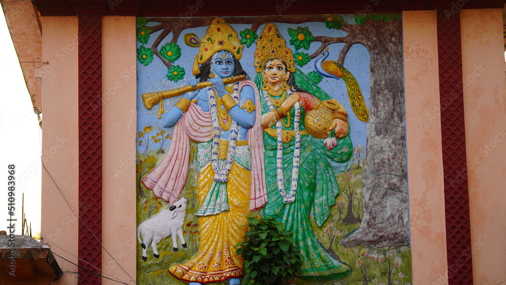 statue of radha with krishna image