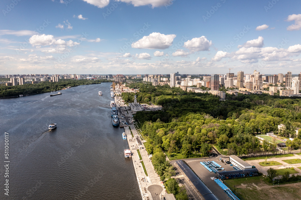 Panoramic drone views of city blocks, recreation parks and the Moscow embankment