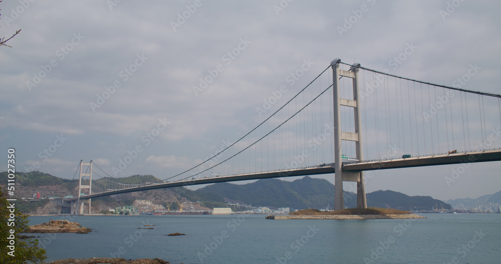 Fototapeta premium Tsing Ma Suspension bridge in Hong Kong city