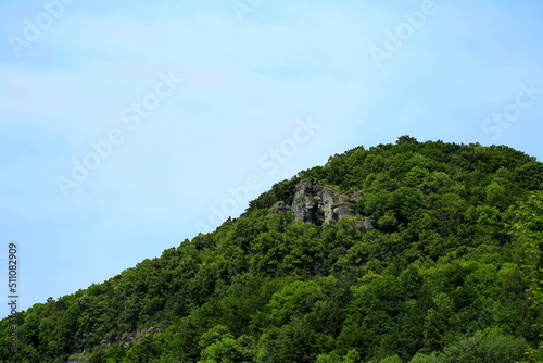 Die Natursteinbr  cke oder Arch bei Happurg ist ein Wunder der Natur und durch Erosion entstanden.