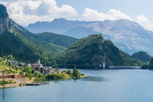 Views of the reservoir of Lanuza, Sallent de Gallego and Formigal town.