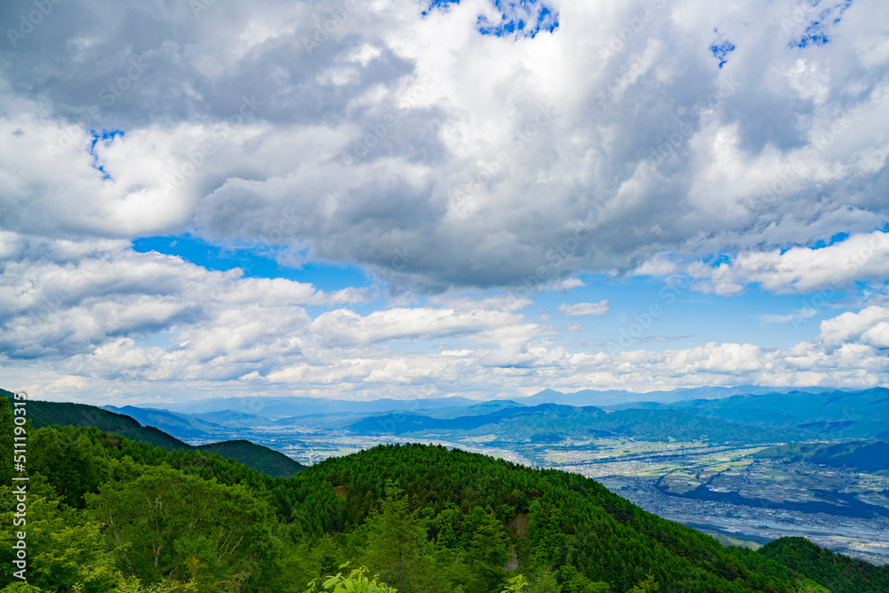 Naklejka premium 長野県宮田村 宮田高原キャンプ場の景色