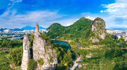 Leinwandbilder Guilin Chuanshan und Nanxishan Park Guilin  © Weiming