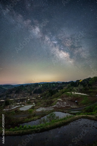 星峠の棚田と天の川