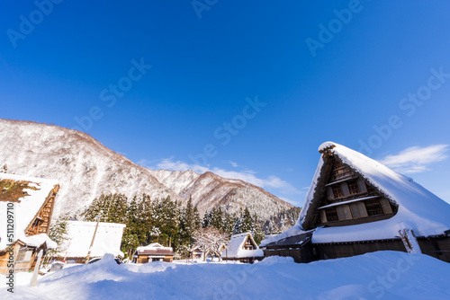 冬の五箇山菅沼集落