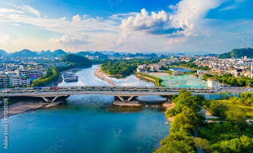 Fototapeta Naklejka Na Ścianę i Meble -  Lijiang River Bridge, Guilin, Guangxi, China