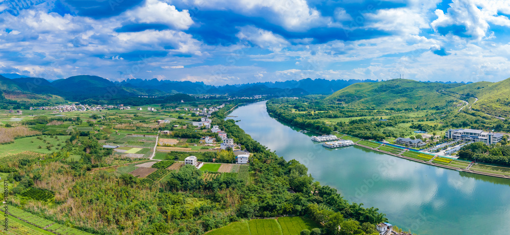 Natural scenery of Lijiang River in Guilin, Guangxi, China